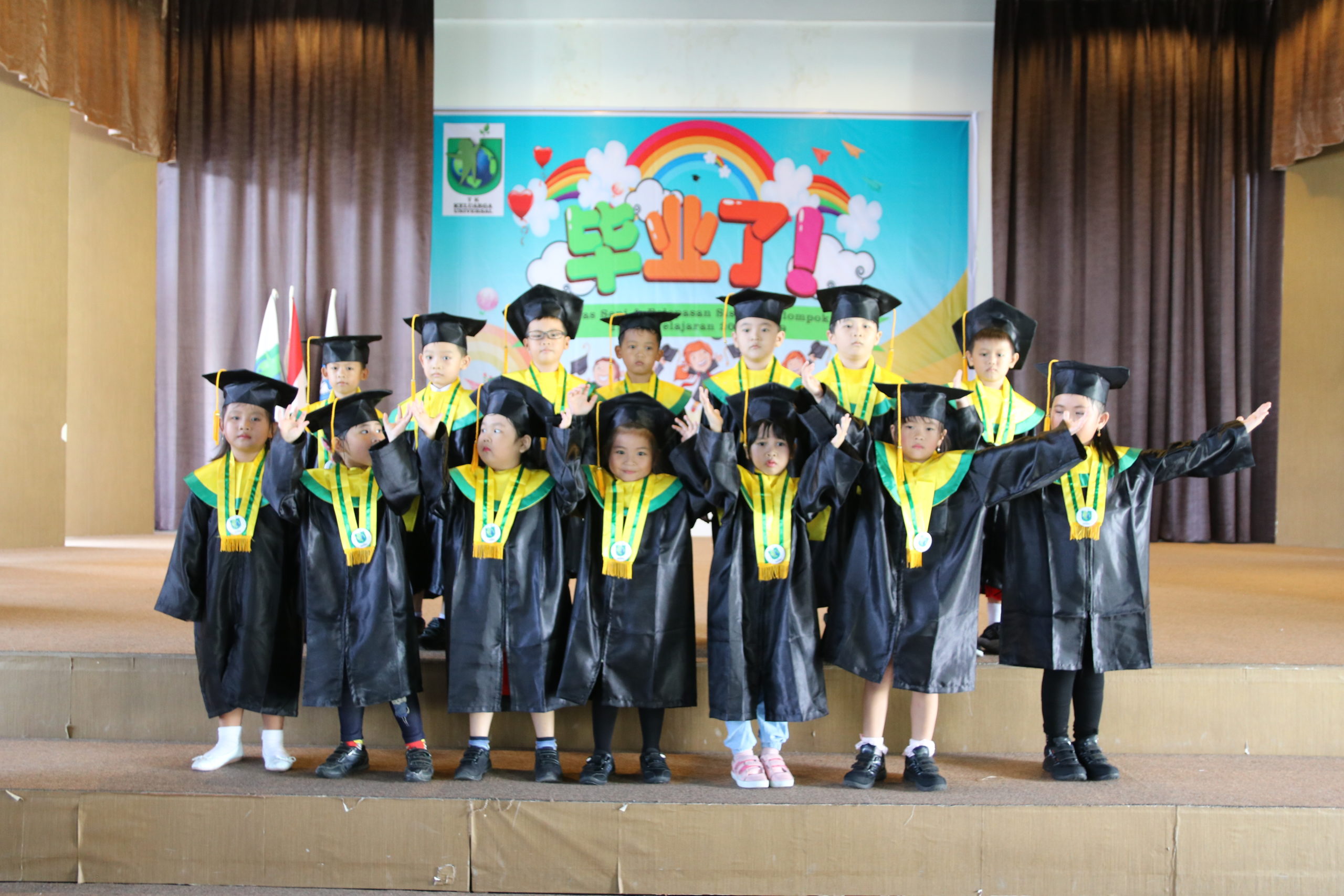 Pelepasan siswa TK B angkatan 1